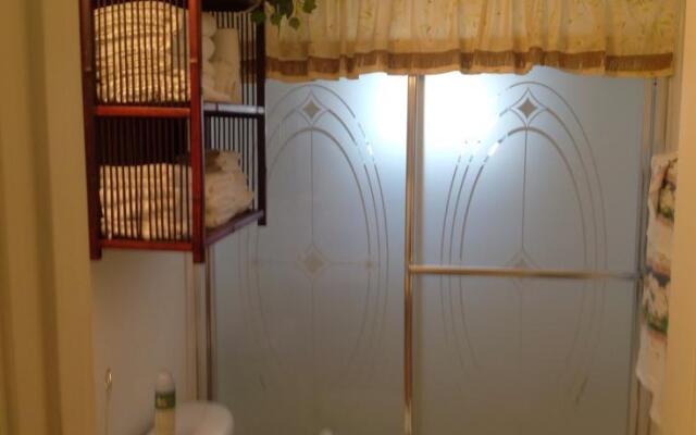 AL House at Bayside Lakes