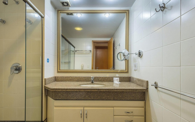 Apt in Condo w/ Pool in Brasilia Hba1905