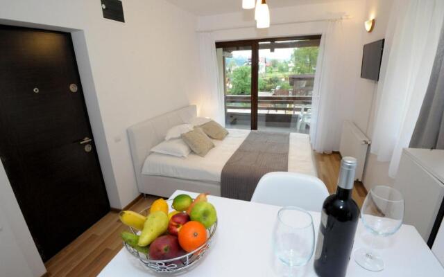 Yael Luxury Apartments 1