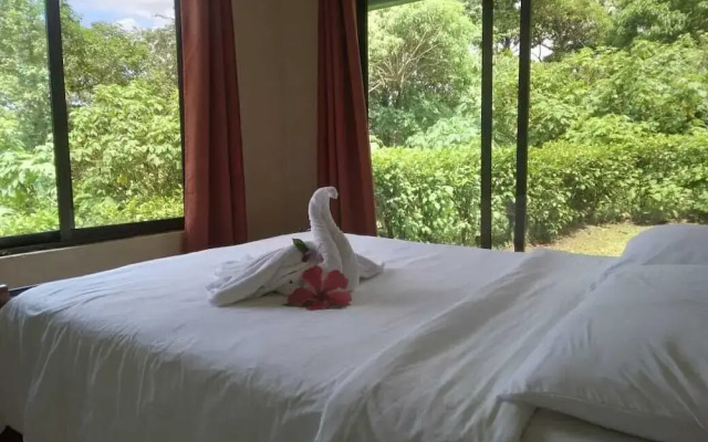 Essence Arenal Spa & Yoga