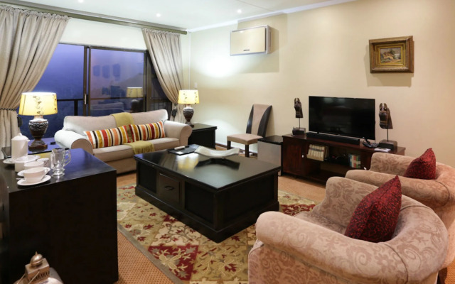 Shangri-La Manor - Adults Only