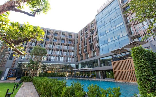 The Teak Hotel (SHA Extra Plus)