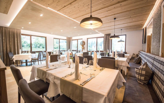 Hotel Condor