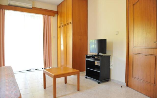 Niki Hotel Apartments