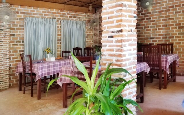 Uncle Sam Villa