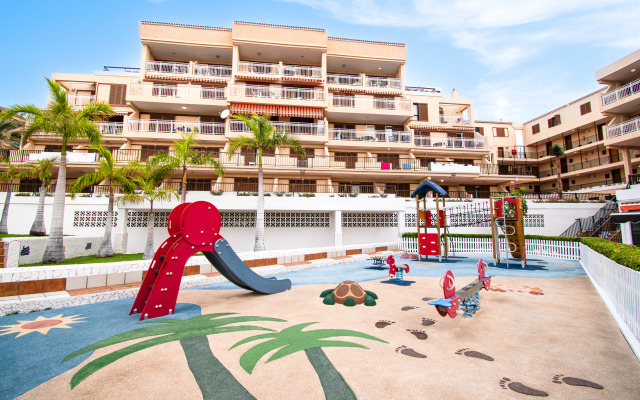 Coral Compostela Beach Hotel