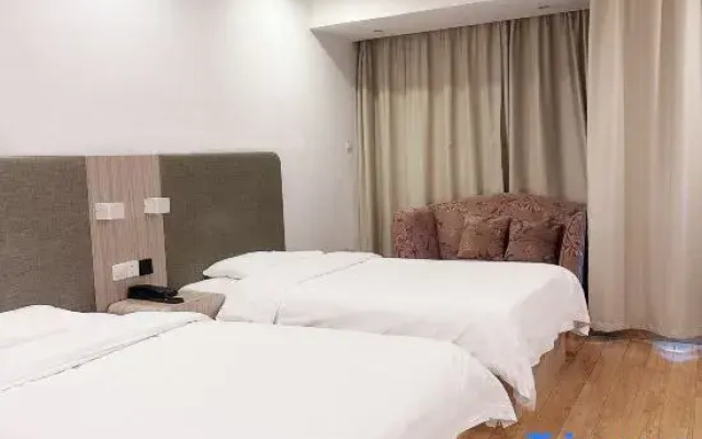 Xintiandi Business Hotel