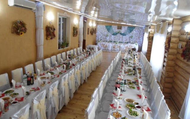 Hostel Vatra
