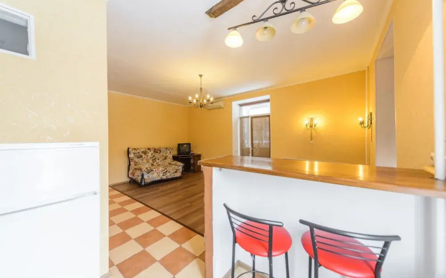 Cozy studio apartment near Palace Ukraina