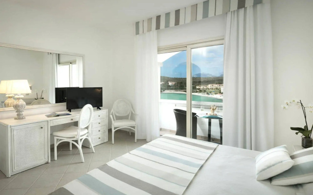 Gabbiano Azzurro Hotel & Suites
