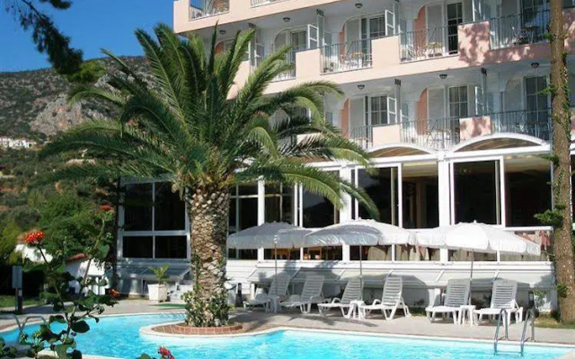 Tolon Holidays