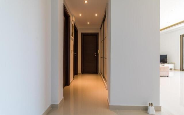 Amazing 2 Bdrm Sea View Holiday Apt