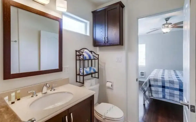 Manhattan Shores 1B