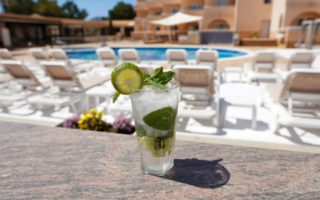 Azuline Hotel - Apartamento Rosamar