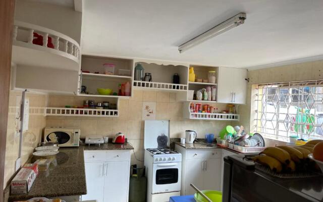 Home Stay Executive Guest House Nairobi