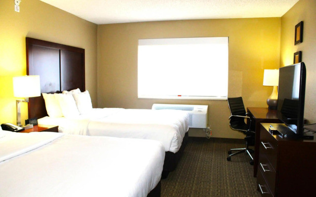 Comfort Suites Lakewood - Denver