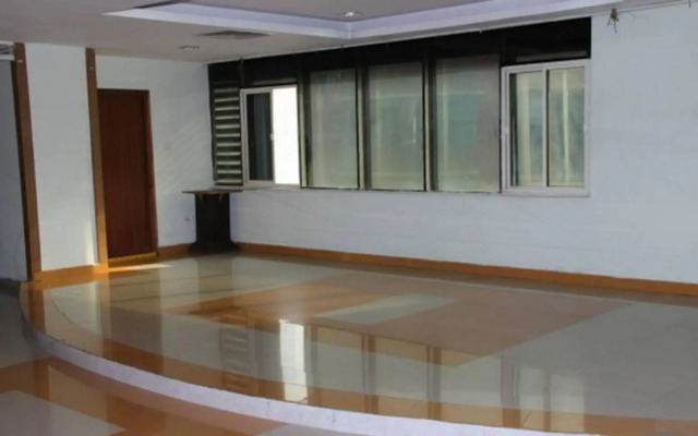 Hotel Ring View