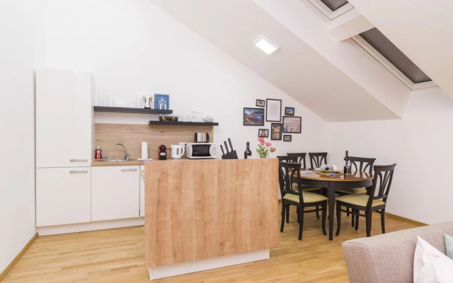 Rennweg Rooftop by Welcome2vienna