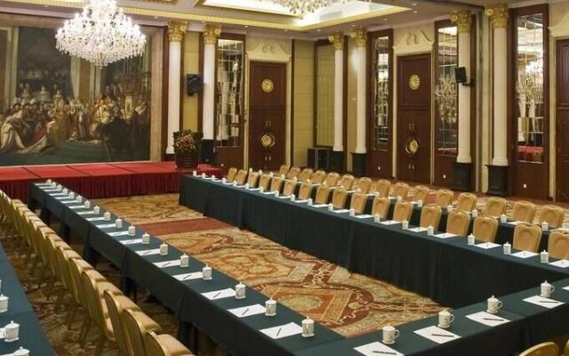 New Paris Hotel Harbin