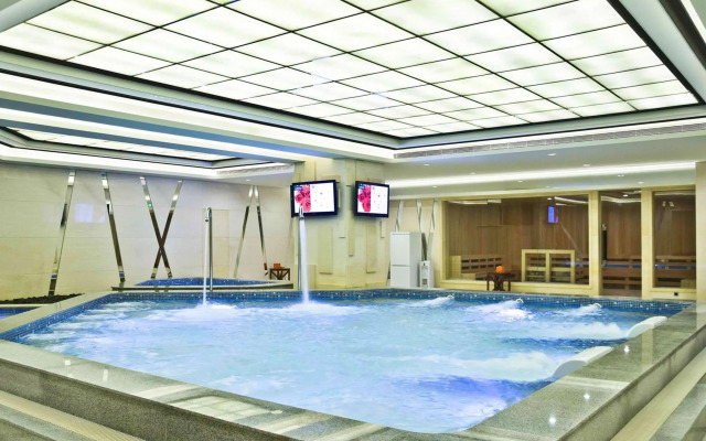 东莞君源铂尔曼酒店
