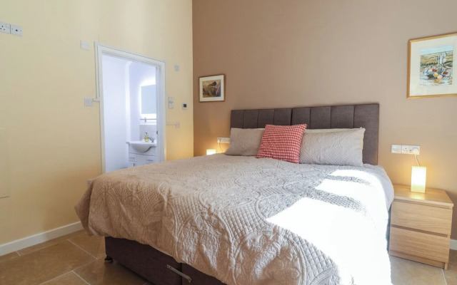 The Lodge at Redlands