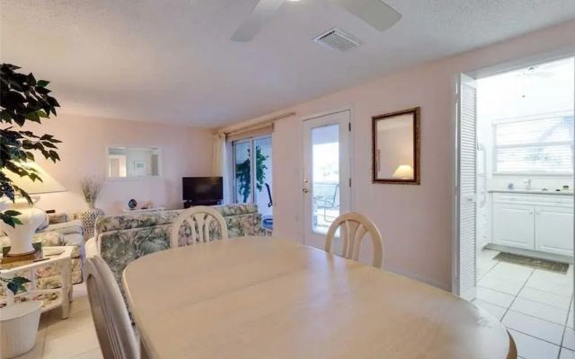 Bonita Beach 154E - One Bedroom Condo