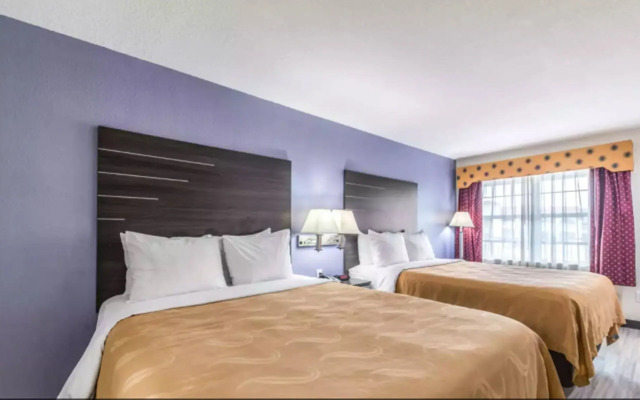 Quality Inn & Suites Canton