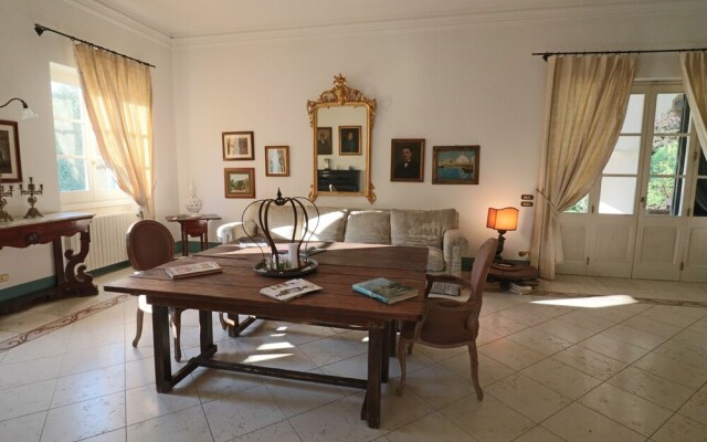 Executive Suite - Calais