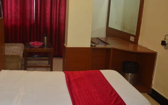 Hotel Poonam