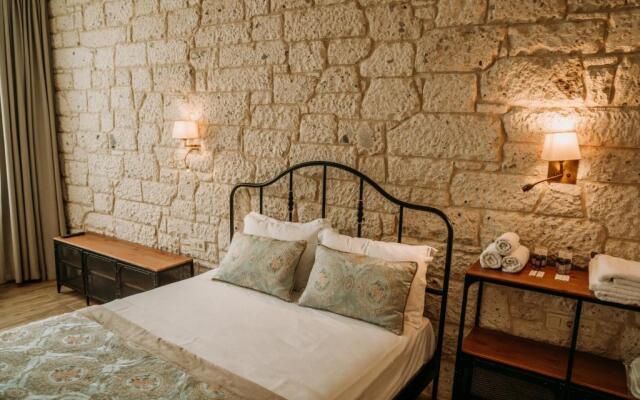 Nill's Stone House Otel