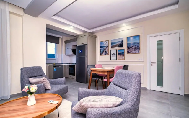 Cozy Flat 7 min to Mermerli Beach in Antalya