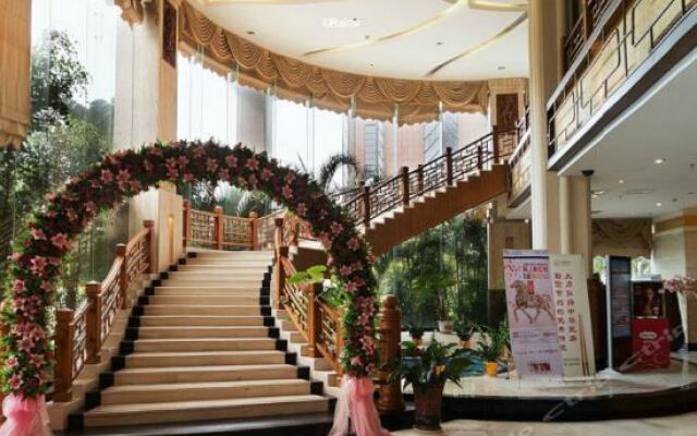 Golden Lotus Herton Seaview Hotel