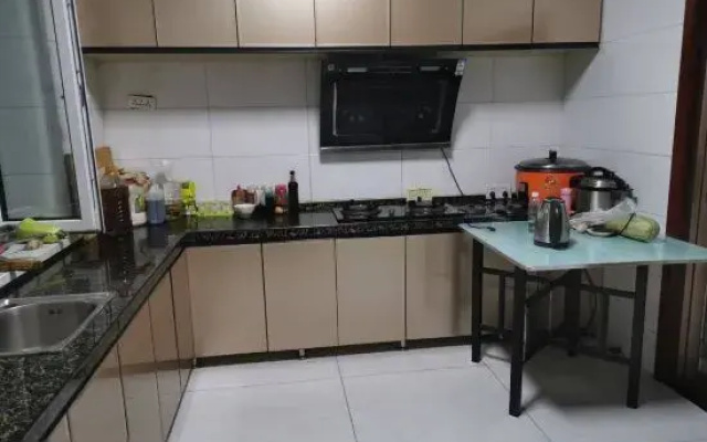 Mohe Hour Light Family Hotel