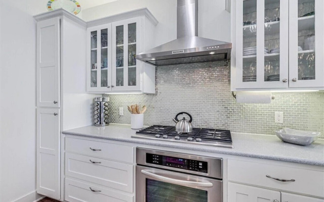 Beyond Paradise 119 SE