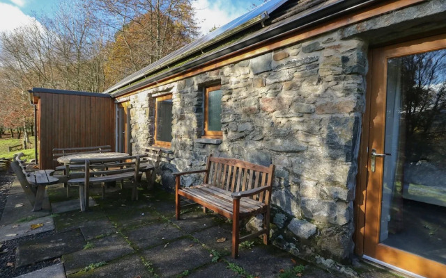Puidrac Cottage