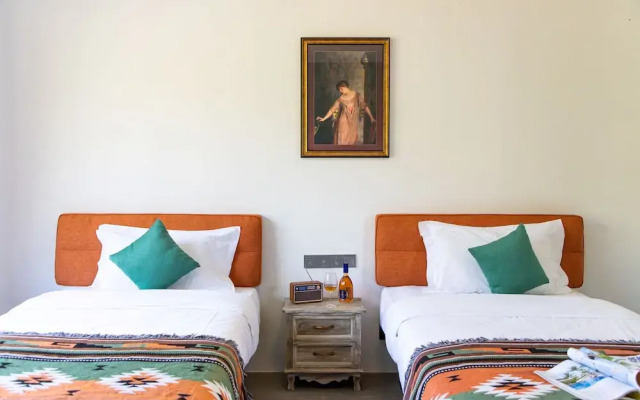 HAJANA Beachside Homestay