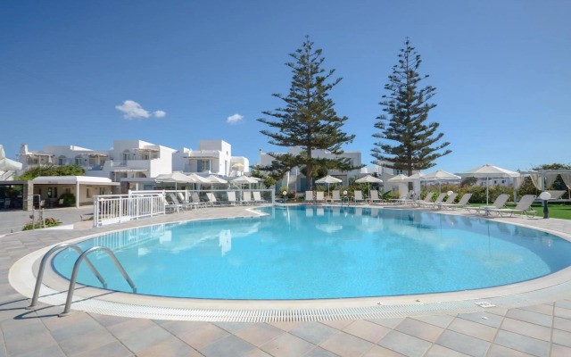 Birikos Hotel & Suites