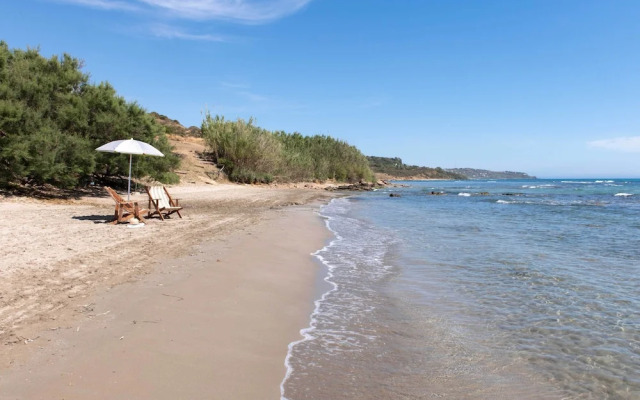 Maragani Beach