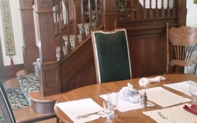 Spahn House Bed and Breakfast