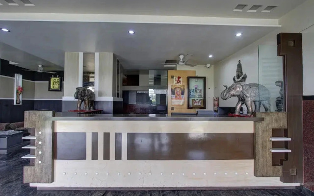 Hotel Pleasant Stays by OYO Rooms