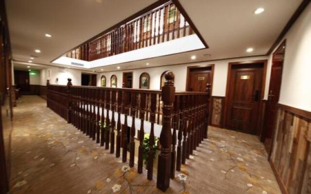 Nostalgia Hotel（Beijing Tiananmen Square & Qianmen Subway Station）