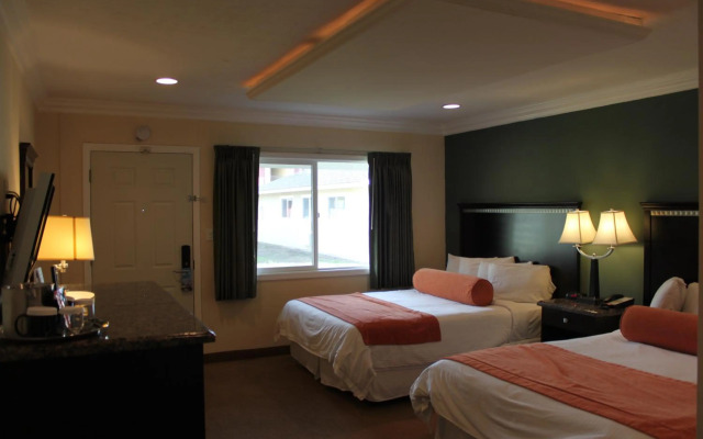 Travelodge by Wyndham Santa Maria