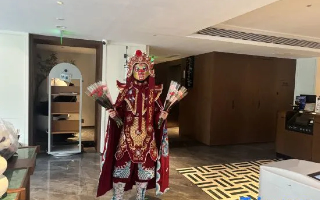UrCove By HYATT Chengdu Wenshu Chunxi Road