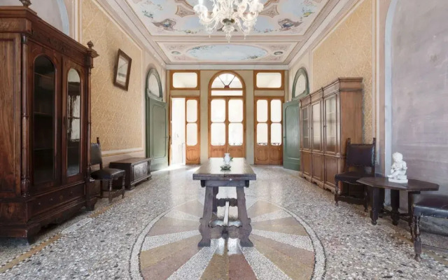 Belvilla by OYO Villa Fiorita Due