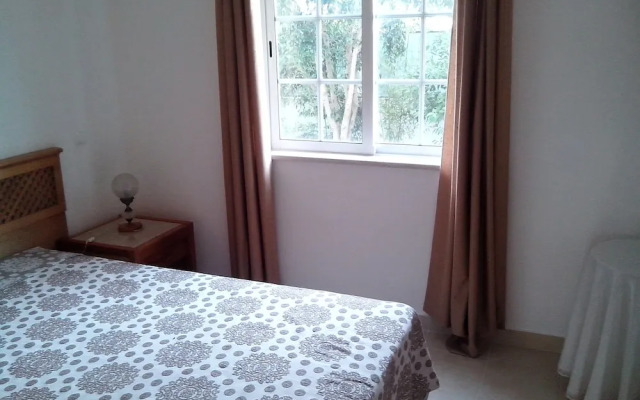 Captivating 1-bed Apartment in Olhos de Agua