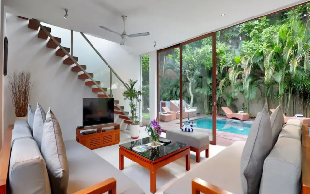 Beach Axis Villa, Seminyak