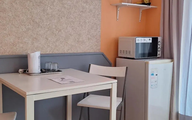 2-Rent Group Hostel Rooms AUB162