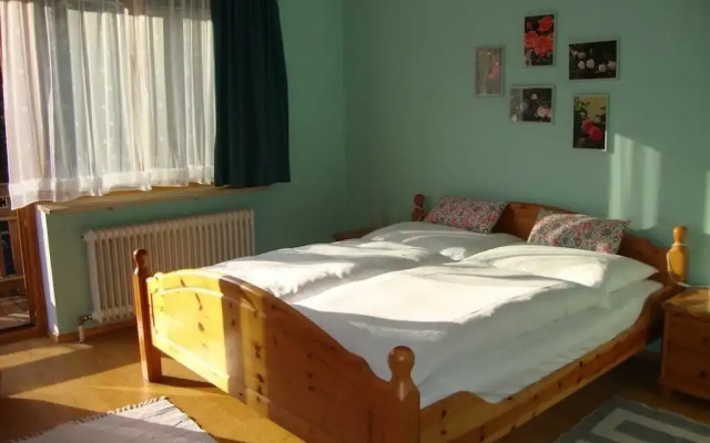 Haus Margrit Ferienwohnung in Sonnenlage