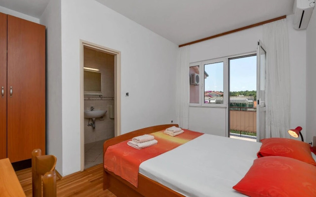 Ruzi - Family and Friends - A1