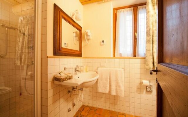 Agriturimo Antico Casale Bergamini